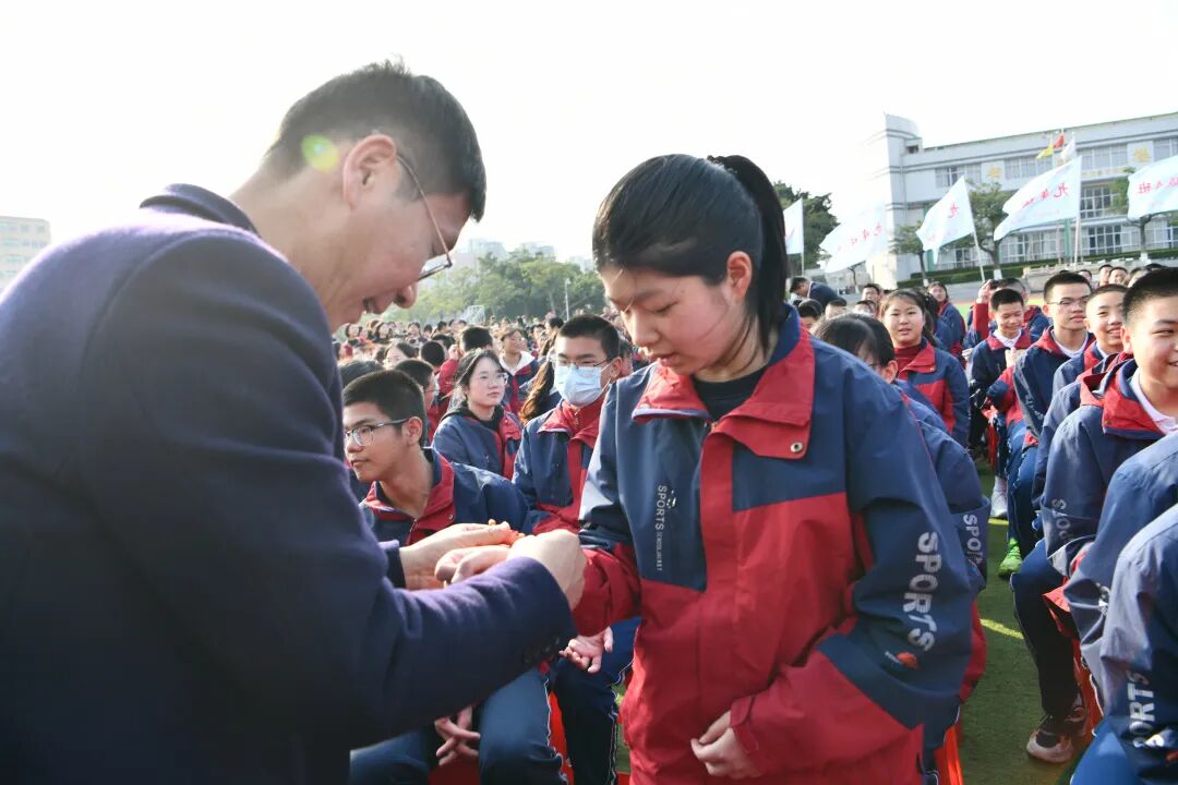 校园新闻久久为功善作善成侨声中学举行2024届九年级中考百日誓师大会