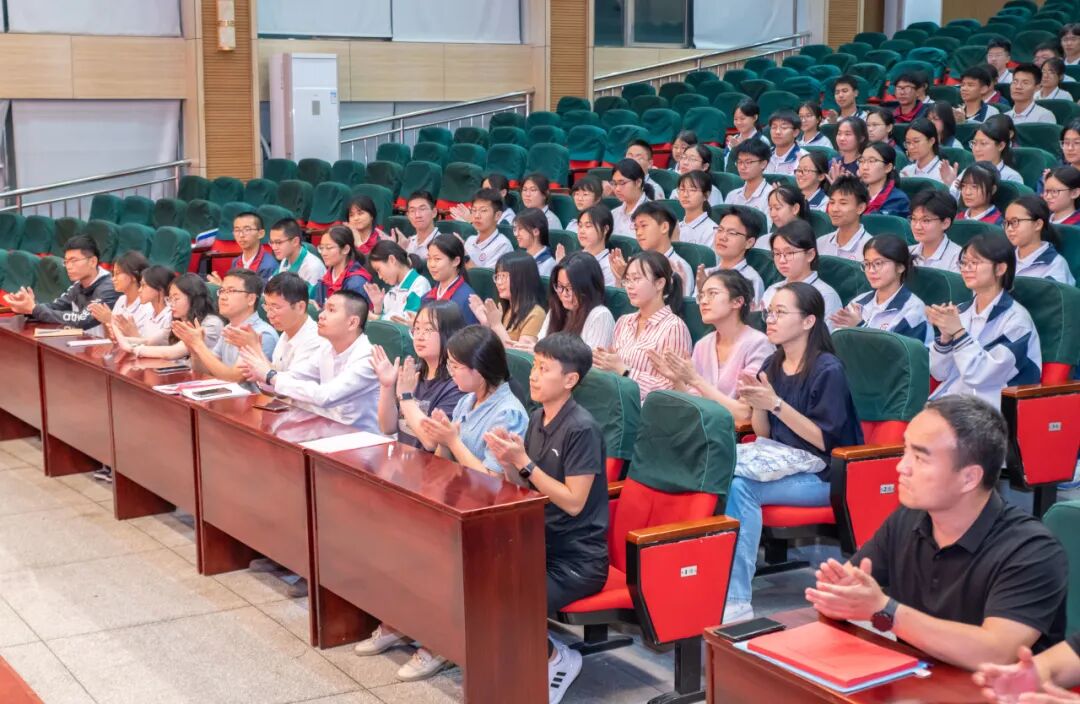 【校园新闻】晋江市侨声中学第十五次团代会换届选举圆满落幕