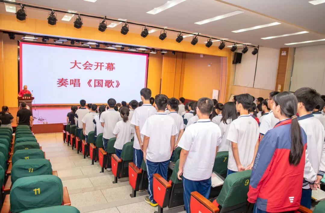 您现在的位置:>侨声中学校园网>侨声德育>德育快讯>正文内容1080_710