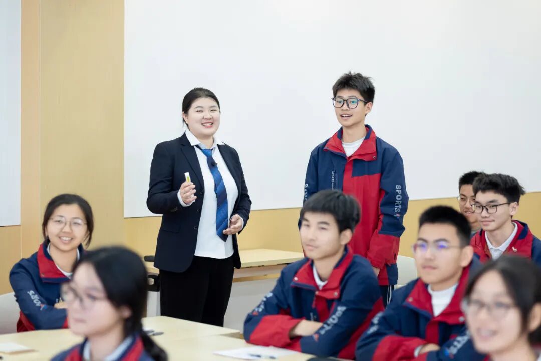 绿色餐饮"主题班会展示交流活动(中学专场)于侨声中学顺利开展-侨声