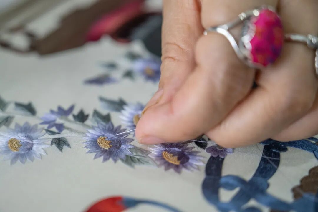 化针为笔！吴文化博物馆推出定制字体：苏绣体
