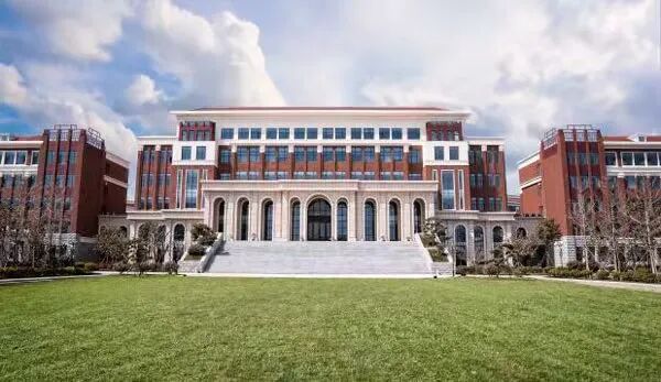 山东有哪些值得推荐的国际学校青岛梅尔顿学校