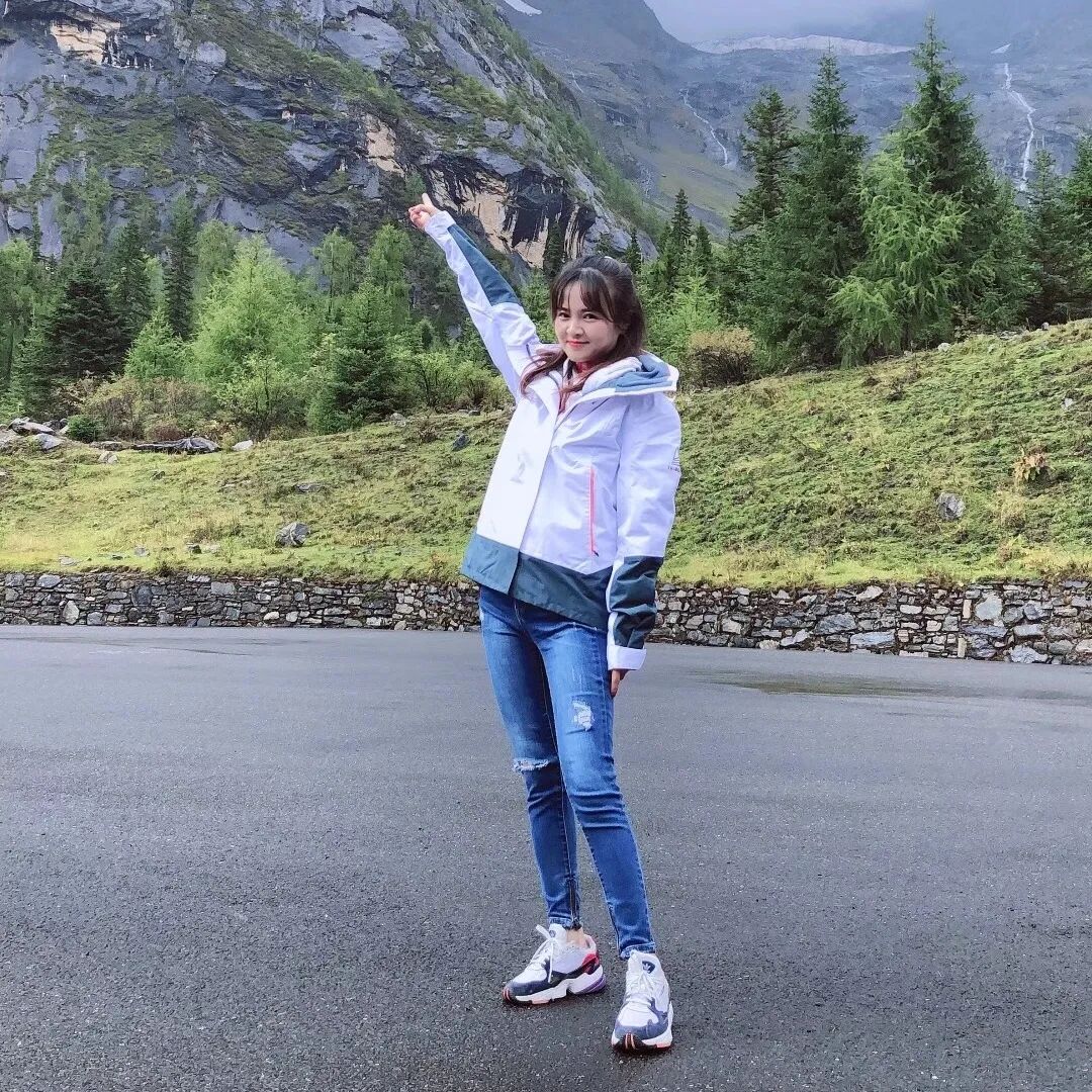 实阳机电｜四姑娘山两天一夜团建之旅