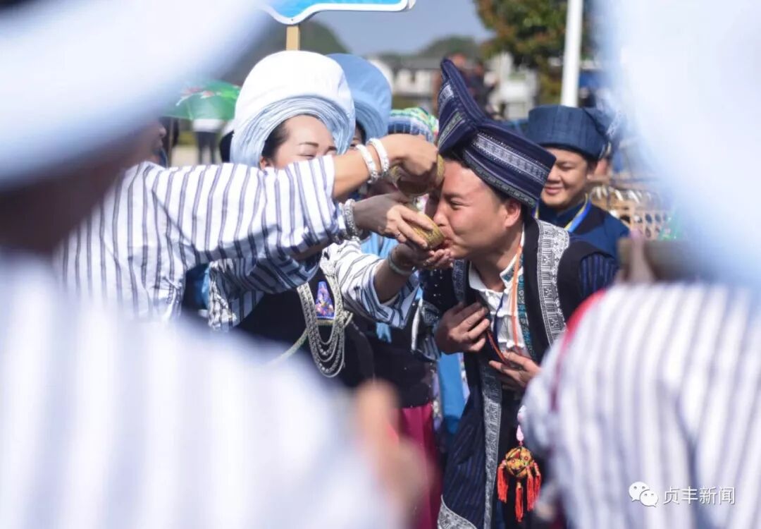 贞丰三省布依同胞相聚欢度传统佳节三月三