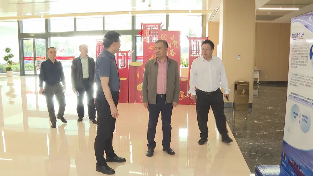刘宁慰问 (9).jpg