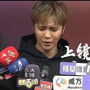 罗志祥再谈与经纪人秘婚传闻:没有讲要跟她结婚