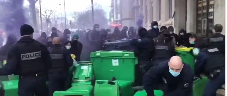 法国教师大罢工！防疫措施天天变，教师家长忍无可忍！欧洲其他国家学校如何防疫？