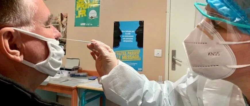 法国新检测法可提前筛查重症风险！最新研究：对抗德尔塔，莫德纳比辉瑞或更有效