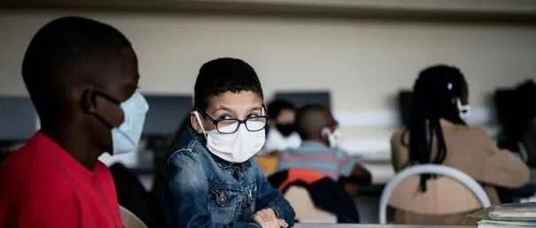 日增近37万，法国放宽学校防疫引怒火，周四罢工半数学校关门！校长忙到奔溃想转行