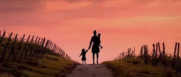 期末考试前请告诉孩子：你只管努力，时间会告诉你答案！