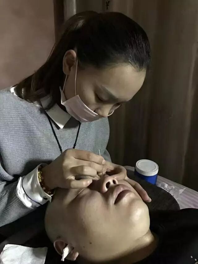 企业专访之陈静采耳创始人陈静