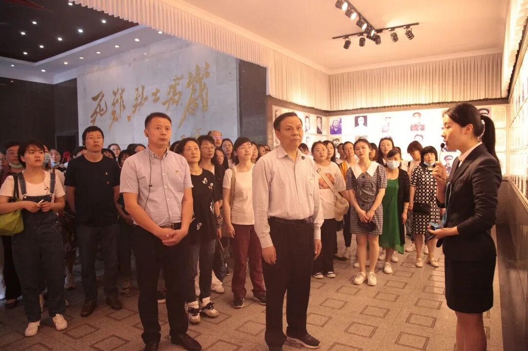 感悟百年党史 传承红色基因 ——省妇幼保健院赴井冈山开展红色教育