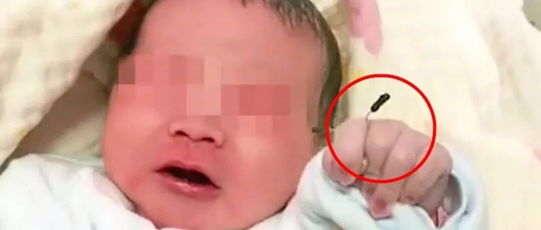 河南一婴儿逆天改命，手握避孕环出生，究竟是不是真的？