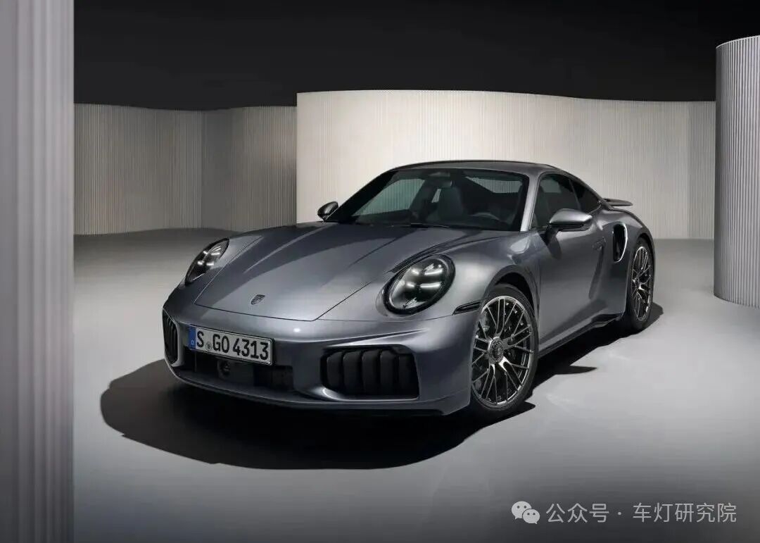 【新车车灯速评2601】保时捷 911 Turbo S