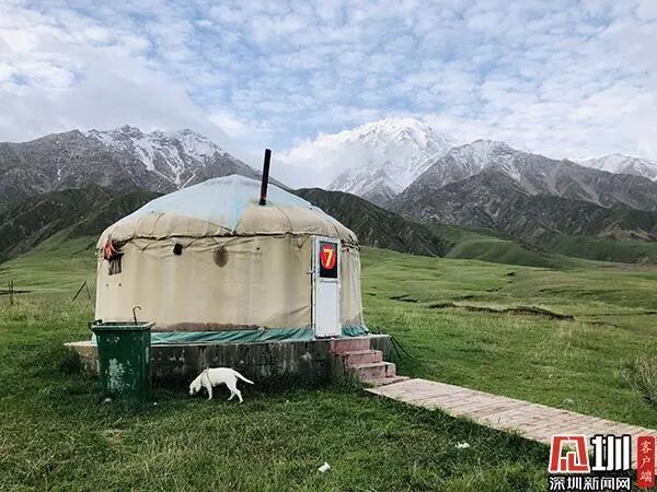 和田昆仑山大峡谷：雪山下的避暑胜地