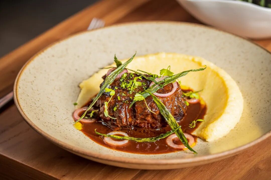 �������������Ħ�Ǻ�����ͣ��˾�300+����Fine Dining��