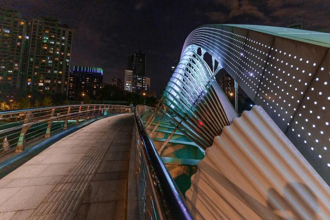 ���ݺ�8�������µر꣬2021�ش򿨣�