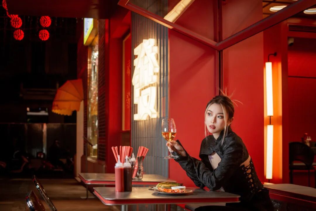 ħ���׼�Խ���տ�С�ƹݣ�����PHO���Ͼƣ�