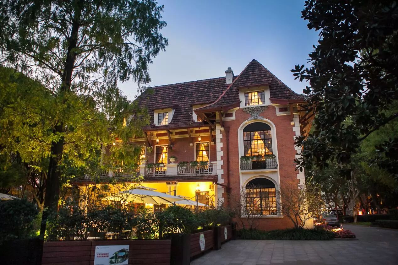 北京年会场地预订_重庆年会场地预订_上海年会场地预订