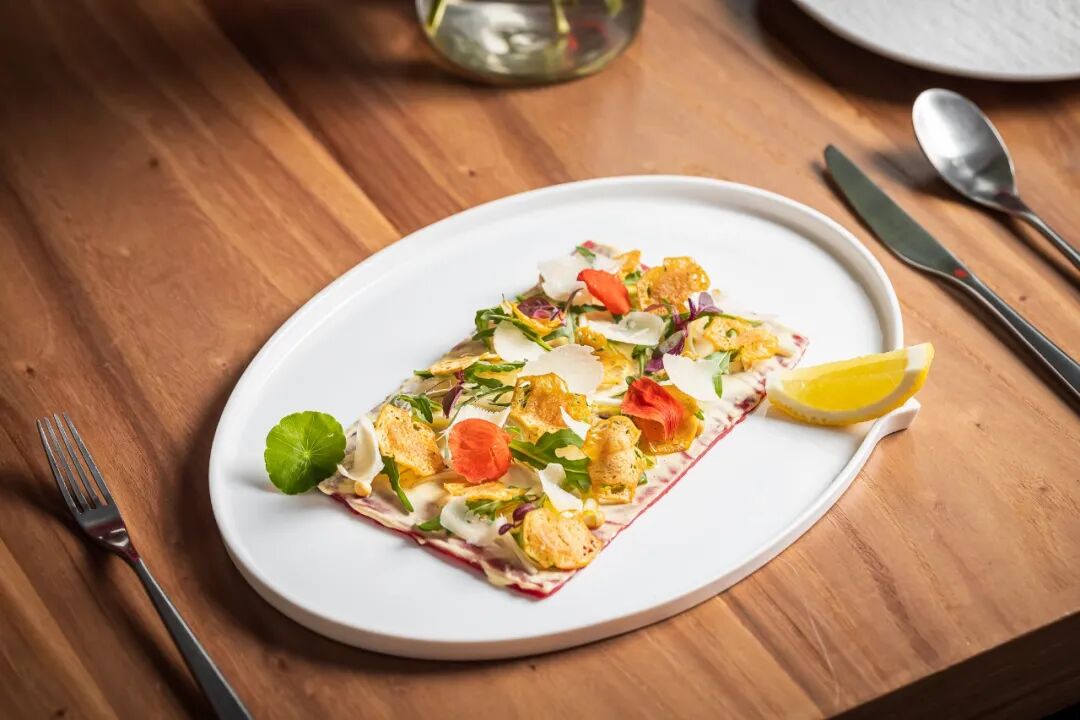 �������������Ħ�Ǻ�����ͣ��˾�300+����Fine Dining��