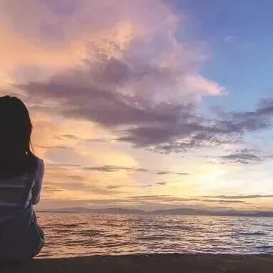 强烈安利一个小白也能月入上万的小众副业：心理咨询师