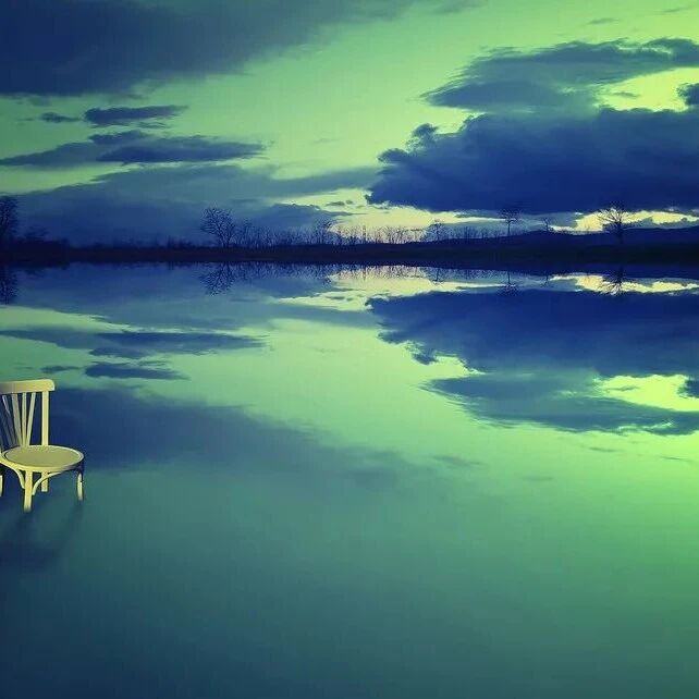 狮子座始终洋溢着自信，以及骄傲