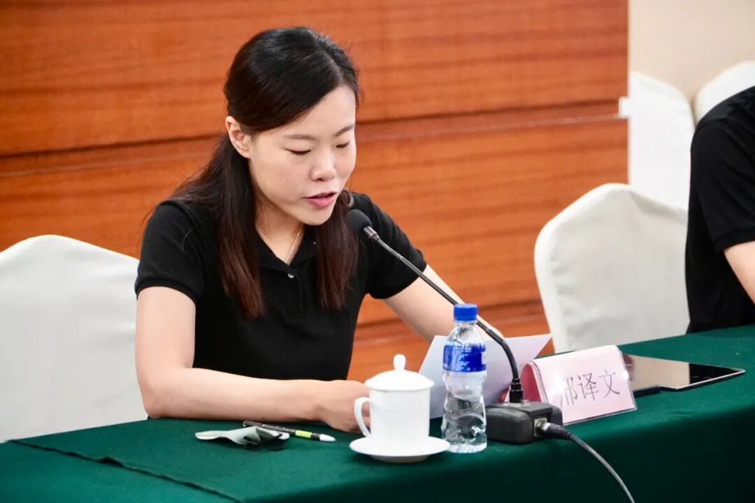 市委常委,宣传部长王晓娟讲话