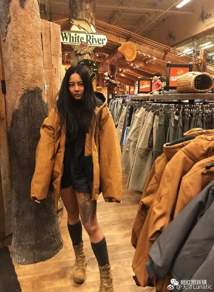 25岁美军空降兵成全网最硬核美少女，大胸细腰好身材让人羡慕哭！（组图） - 49