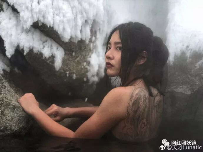 25岁美军空降兵成全网最硬核美少女，大胸细腰好身材让人羡慕哭！（组图） - 47