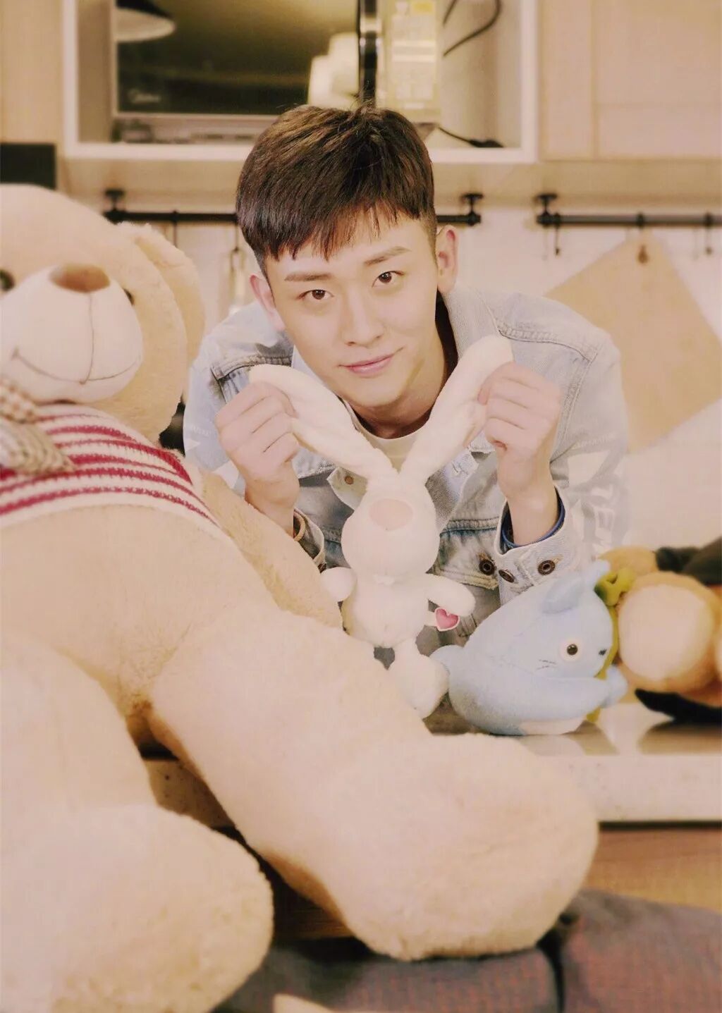 这个全网零黑料的快手网红靠可爱圈了1000万粉丝