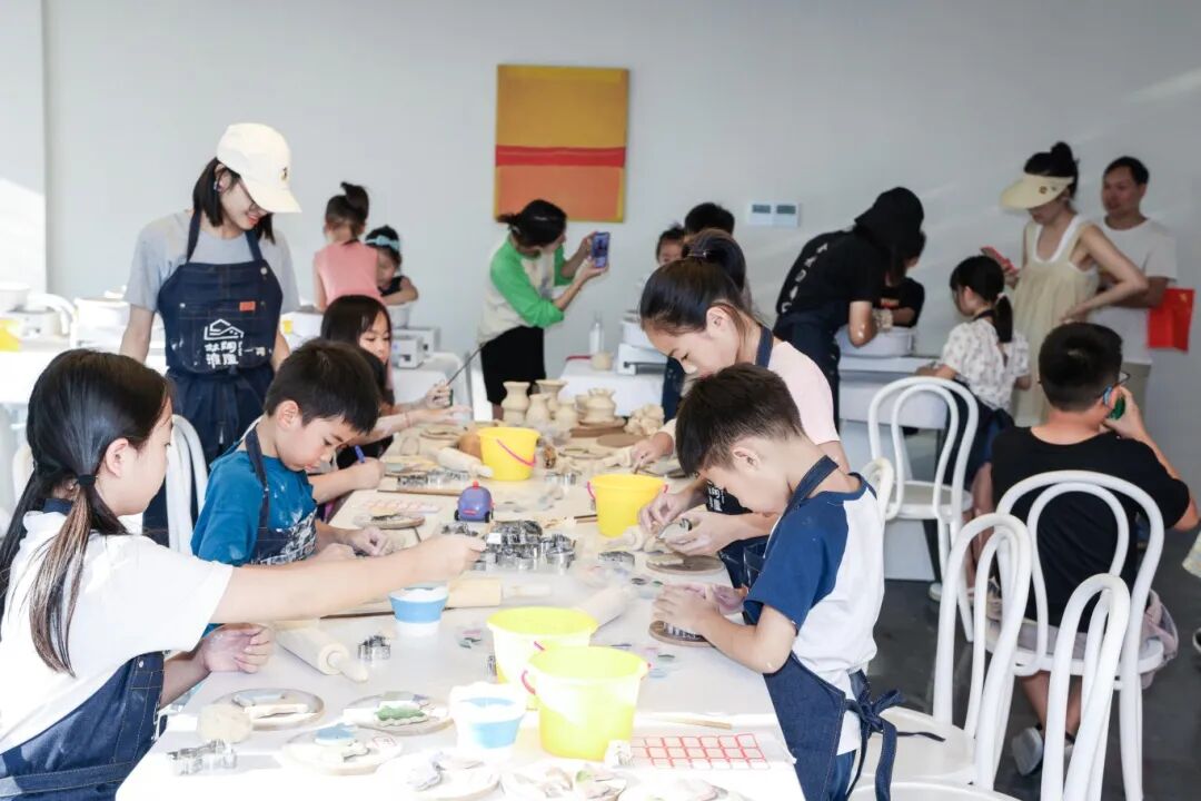 研学工坊1 陶艺手作1.JPG