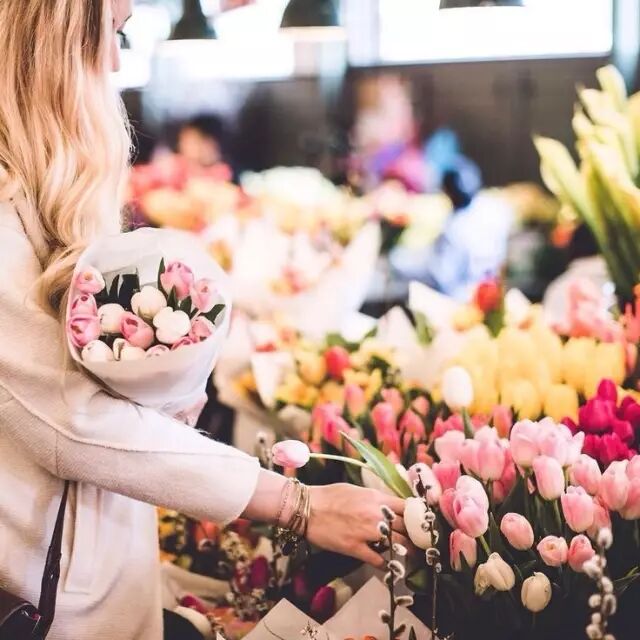 花店之所以美丽而优雅，背后的艰辛又有谁知道