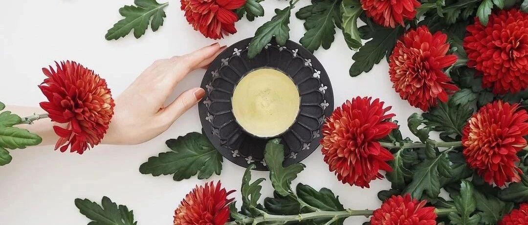 53岁仍单身的她，活成了所有花艺师想要的样子！