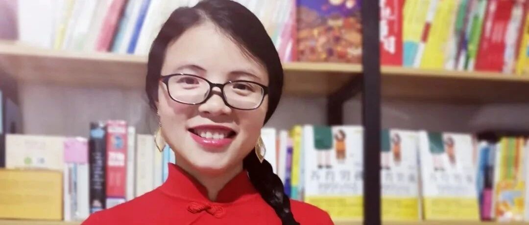 ​龙老师在北京祝您新年快乐，阖家幸福美满！