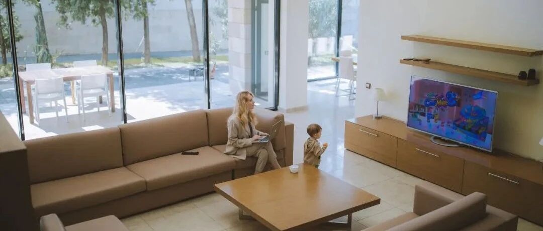 孩子总喜欢看电视，父母怎么引导？