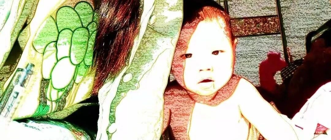 亲子互动：妈妈看书的样子是孩子眼中最美的风景