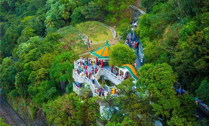 香港高铁直达城市_武汉至西安有直达的高铁吗_香港地铁运营时间表