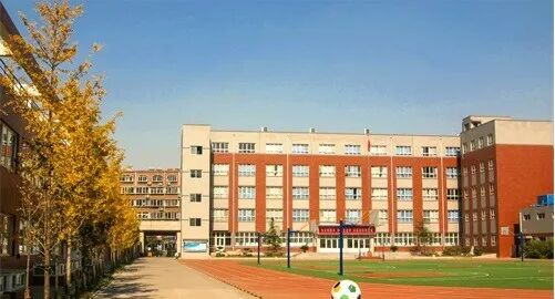 龙光中铁建天皓西派云峰，白云新城云山豪宅，值得买吗？