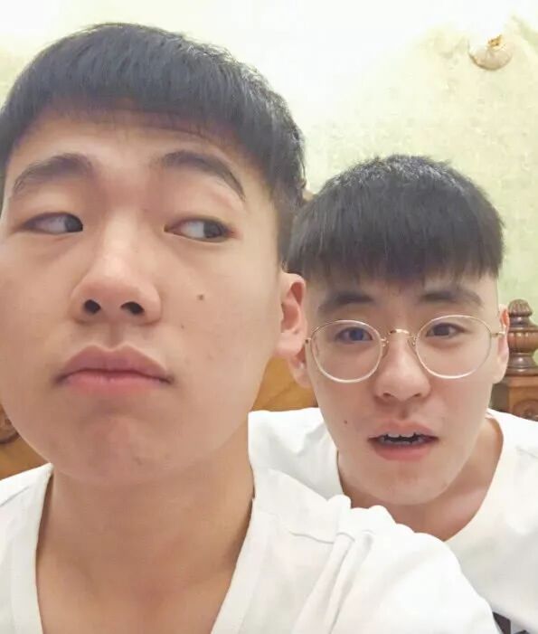 %name 快来悉尼偶遇小鲜肉！老郭携德云社众鲜肉 与悉尼的父老乡亲们 约定一场欢声笑语 不见不散！