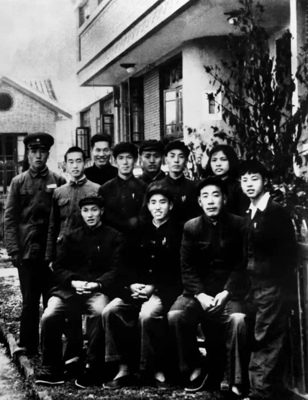 雷锋|12月18日，他79岁了！但我们依然喜欢喊他“叔叔”