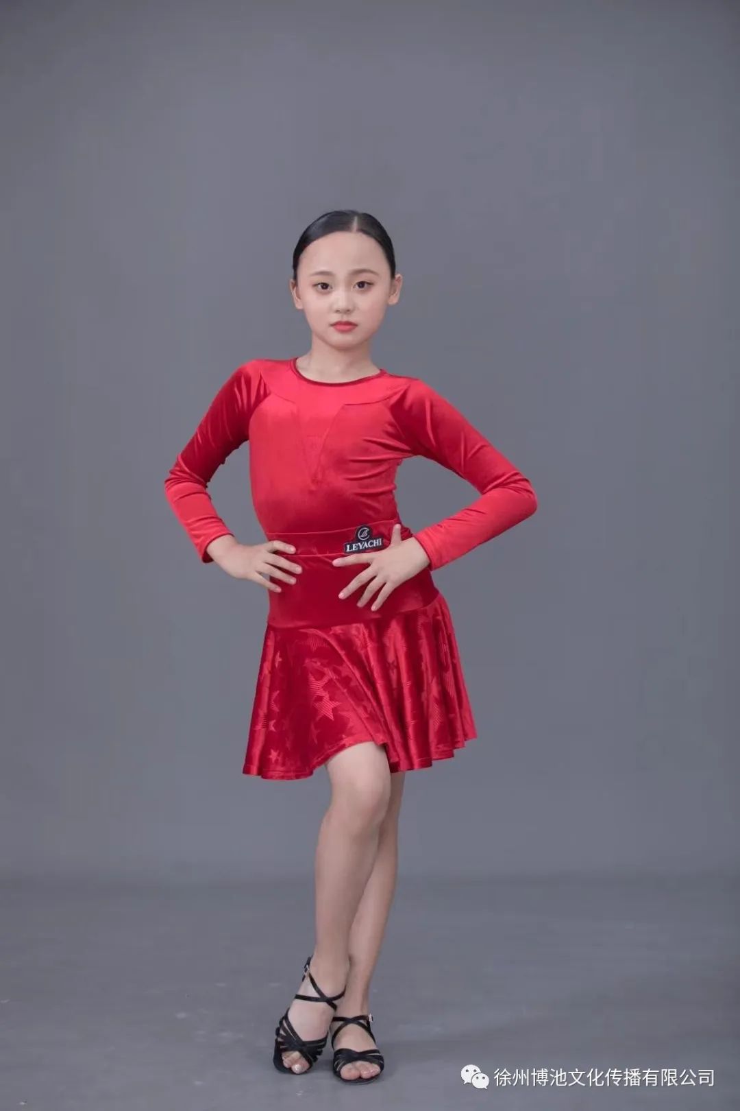 拉丁少年  国庆献舞  乐雅池国庆公益活动(图2)