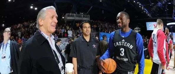 退役1035天，韦德为斯波入选十五大名帅骄傲