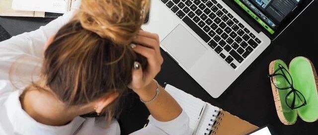 “入职3年，我成了一颗不会哭的螺丝钉”