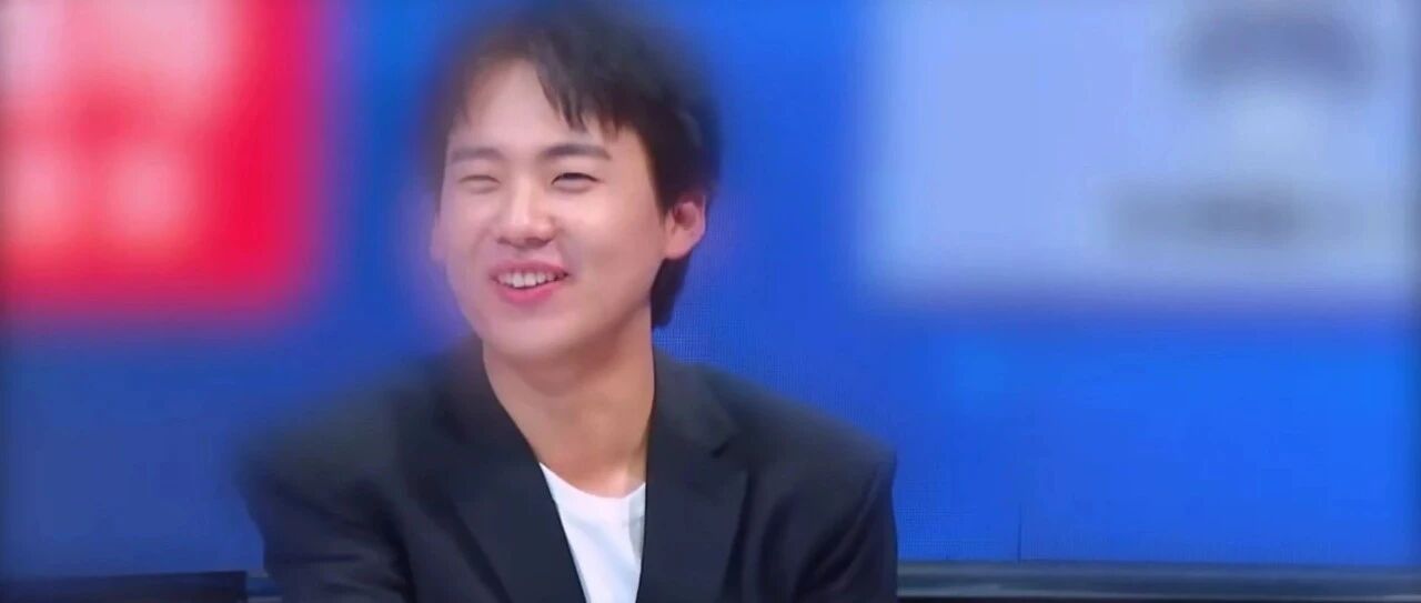 郭麒麟一句话化解“靠爹上位”质疑，原来会说话的人，一开口就赢了