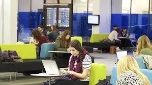 【投票】英国 '人群免疫' 的策略是无从对应还是艺高人胆大？这些名牌大学都停课自保了！