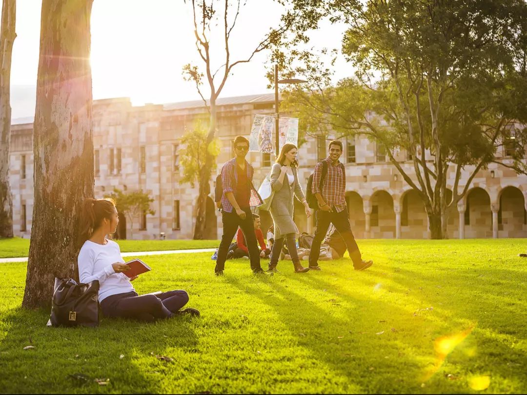 【最新数据】2019澳洲大学毕业生就业率公布！第一名竟然赶超哈佛大学，排世界第4！