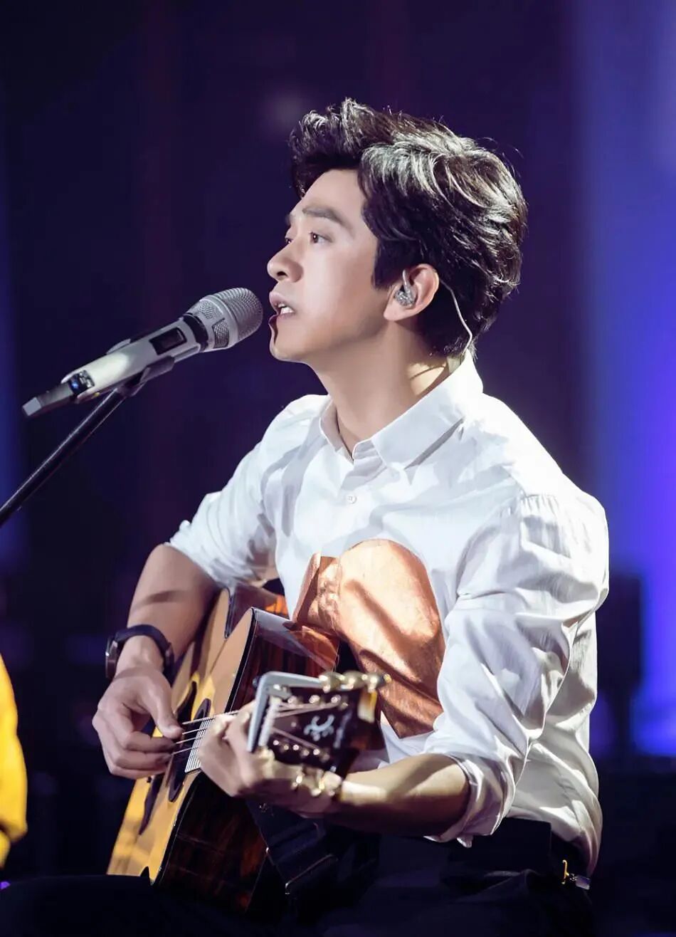 李健:听到平凡中的澎湃 - 三联生活周刊 - 瓦斯阅读