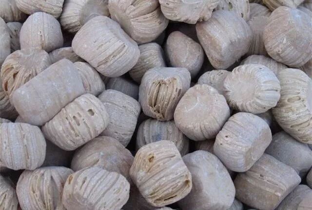 过去大同人做的麻糖种类繁多,味道各异,极有地方特色,遗憾的是,这种