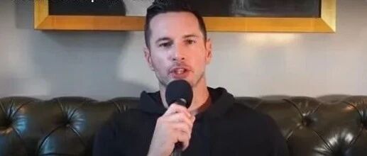 官宣退役！这傻X终于滚了！