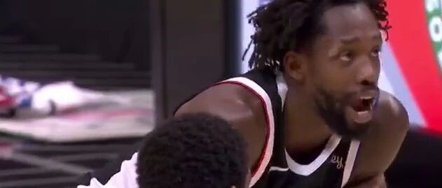 贝弗利，你模仿格林受伤的样子真恶心！